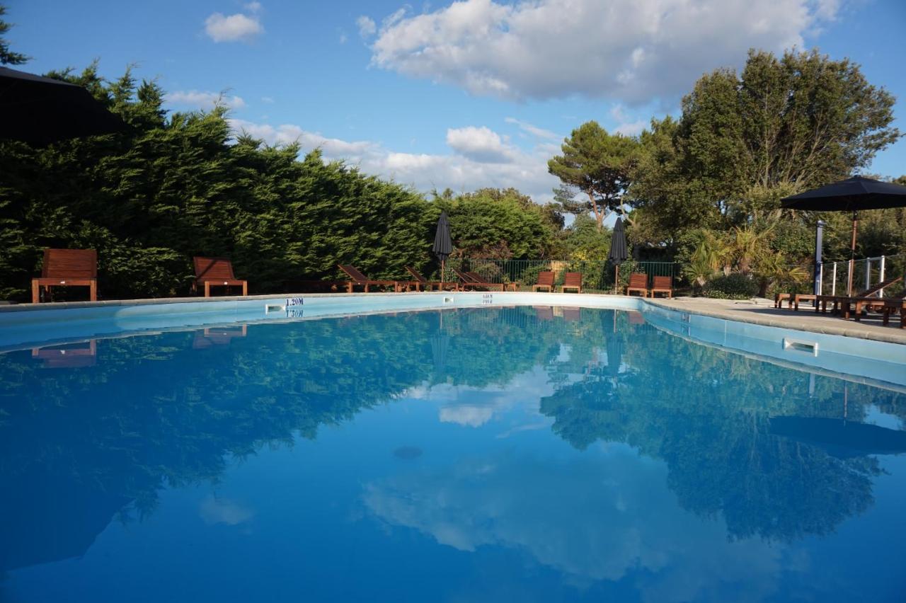 Вилла Le Parc Des Mimosas Нуармутье Экстерьер фото